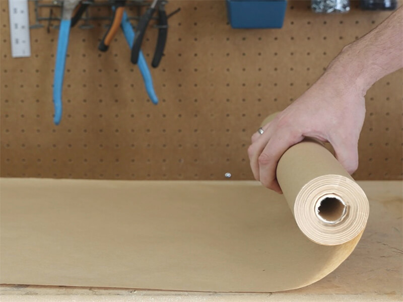 protege la zona sobre la que vas a encolar la madera