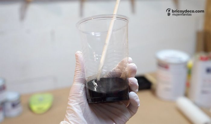 porcelanato líquido de color negro