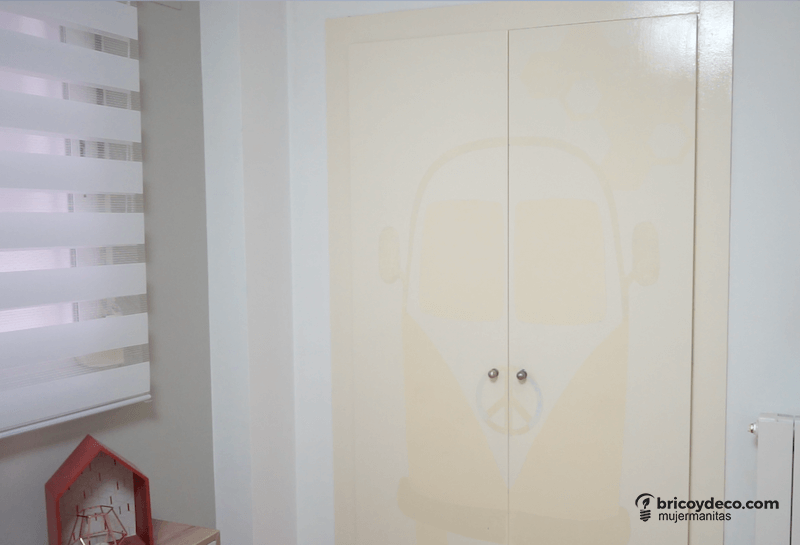 puertas amarillentas 