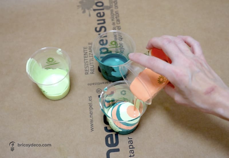 combinar colores con arte fluido