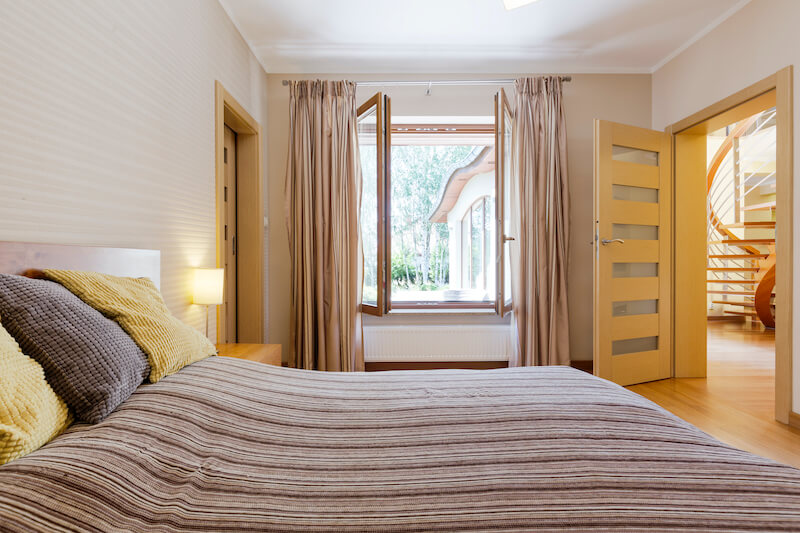 mejorar la calidad del aire ventilando las habitaciones