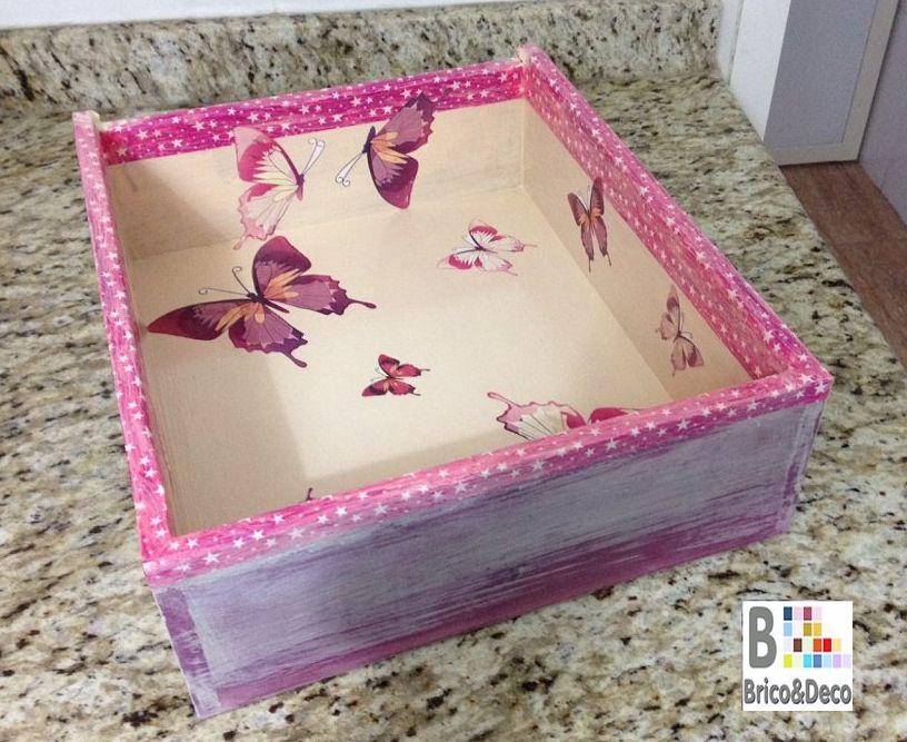Borde cinta caja de vino