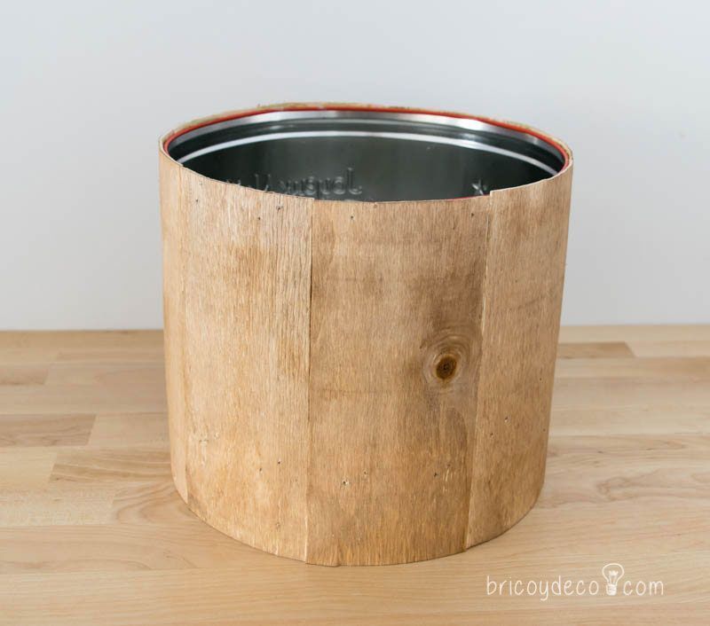 madera teñida con nogalina