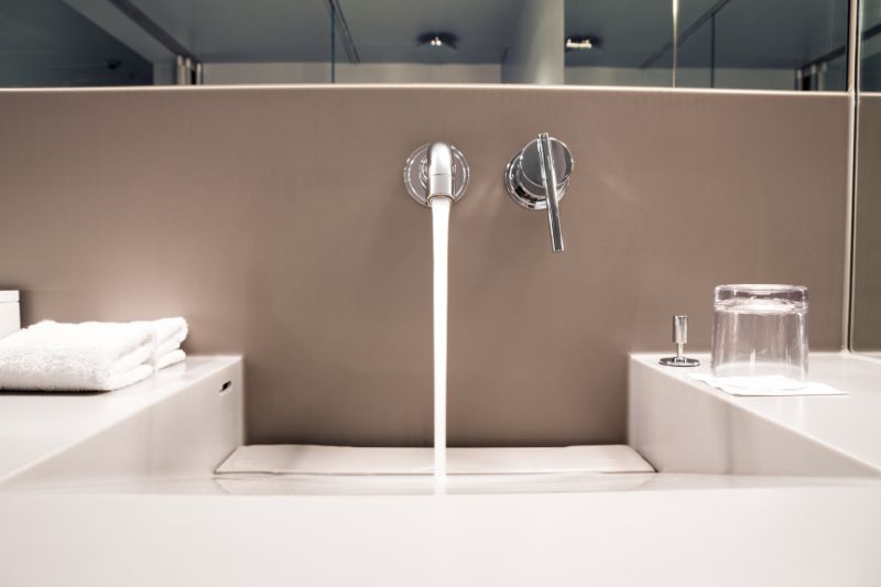 grifería empotrada para baño