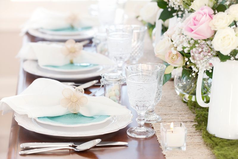 decorar la mesa para una cena especial