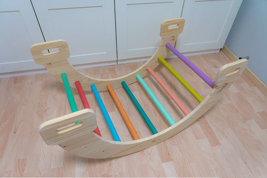 balancín Montessori Arcoiris